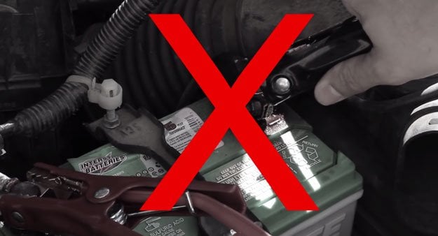 How to Use Jumper Cables